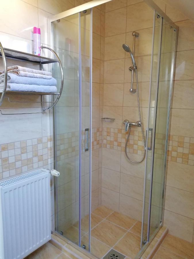Imola Es Andrea Apartmanhaz Hajdúszoboszló Екстериор снимка
