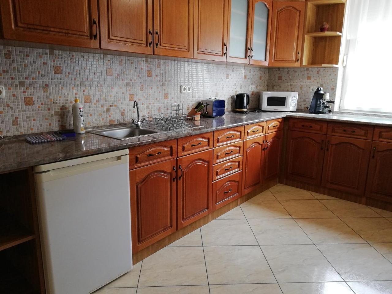 Imola Es Andrea Apartmanhaz Hajdúszoboszló Екстериор снимка