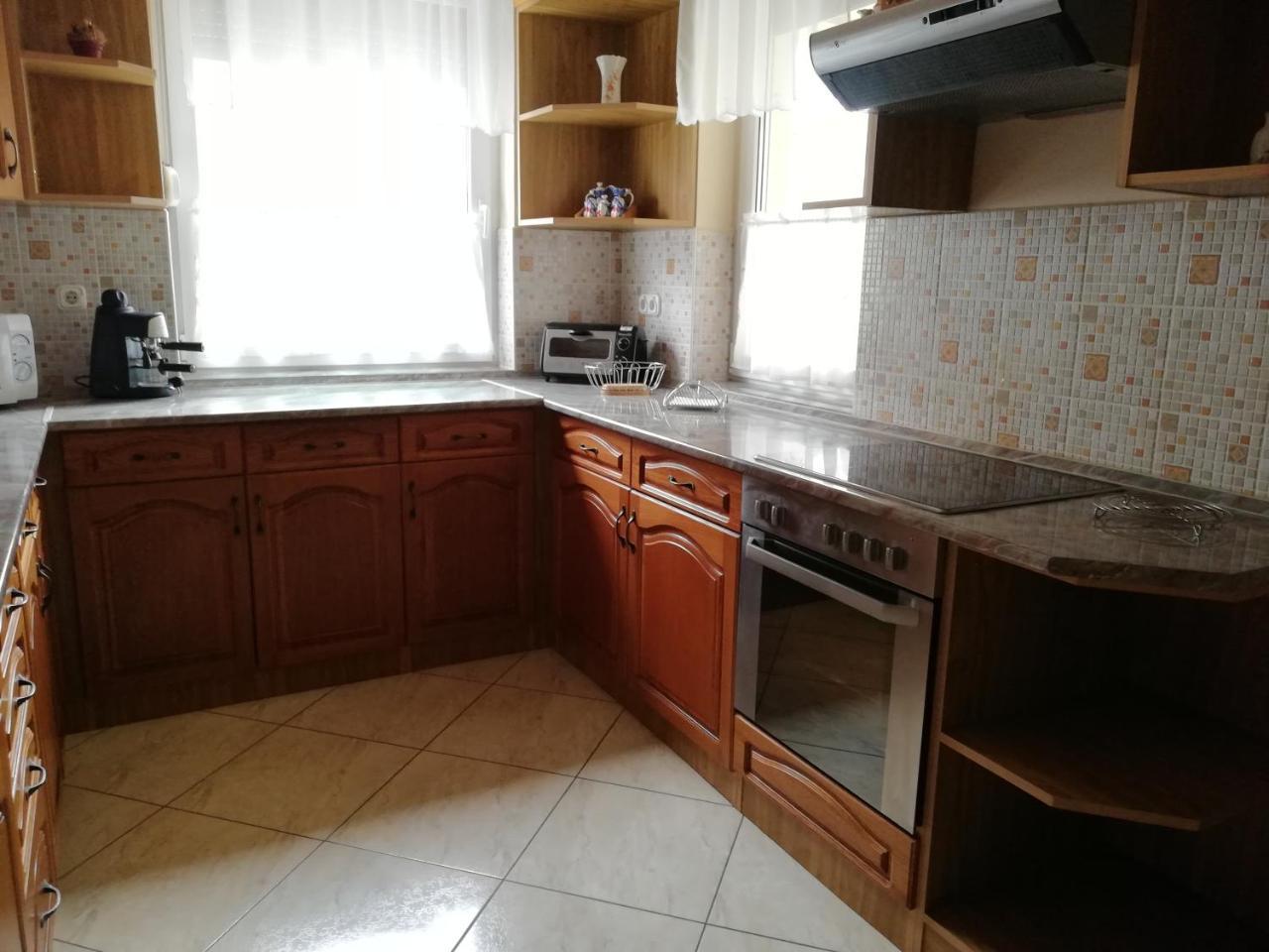 Imola Es Andrea Apartmanhaz Hajdúszoboszló Екстериор снимка